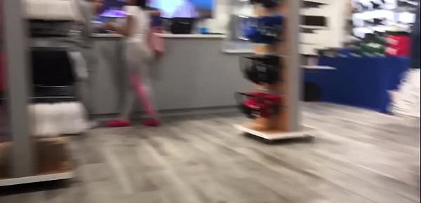  Thick Latina Shopping for Shoes With Phat Booty